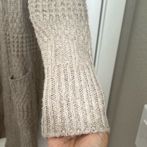 Universal Thread Long Knit Cardigan in Taupe Open Front Long Sleeves Size Small - Picture 6 of 7